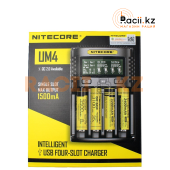 Зарядное устройство NITECORE UM4